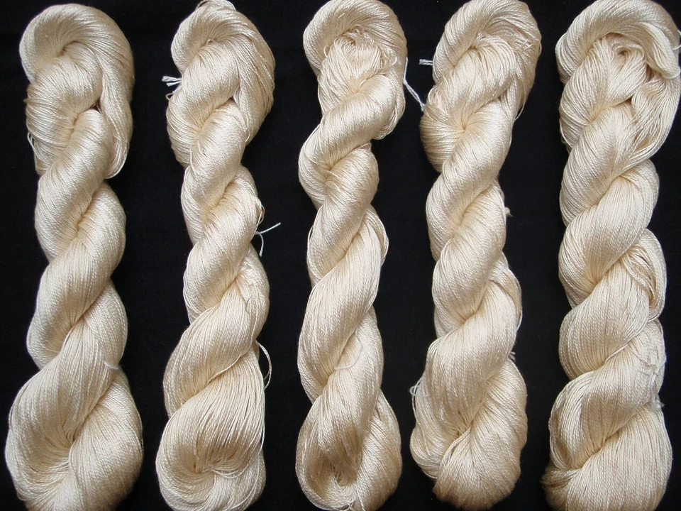 Lot of 20 Mini Skeins - 100% Mulberry Silk - 2 ply - 100 Yards - Natural Color - Image 1 of 2