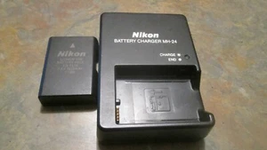 Véritable chargeur Nikon MH24 + batterie EN-EL14a pour D3500 D3400 D5300 D5600 - Photo 1 sur 6