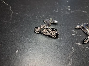 Manschettenknöpfe Herren Motorrad Bike Neu Design Silberfarben Schmuck - Bild 1 von 7