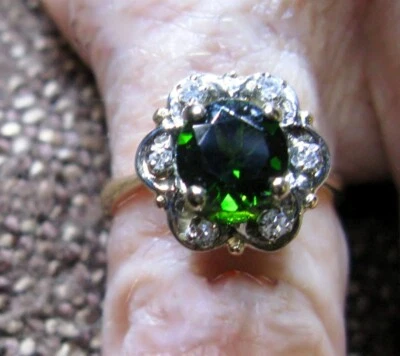 Diópsido cromado (¡1,95 quilates!)+ Anillo de oro de diamantes (0,4 ctw), 100 % natural, talla 6 Foto 1 de 4