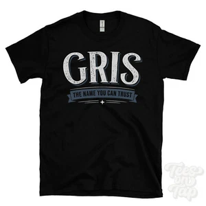 CAMISETA GRIS THE NAME YOU CAN TRUST HOMBRE Y MUJER NOVEDAD IDEA REGALO FAMILIAR - Imagen 1 de 5