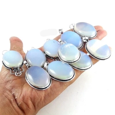 Excelente lote de colgantes hechos a mano de piedras preciosas de opalita lechosa enchapados en plata de ley 925 ~ Foto 1 de 2