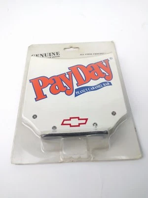 Genuino Mini Capó Coche de Carreras Día de Pago Cacahuete Caramelo Barra Todo Acero Construcción Foto 1 de 3