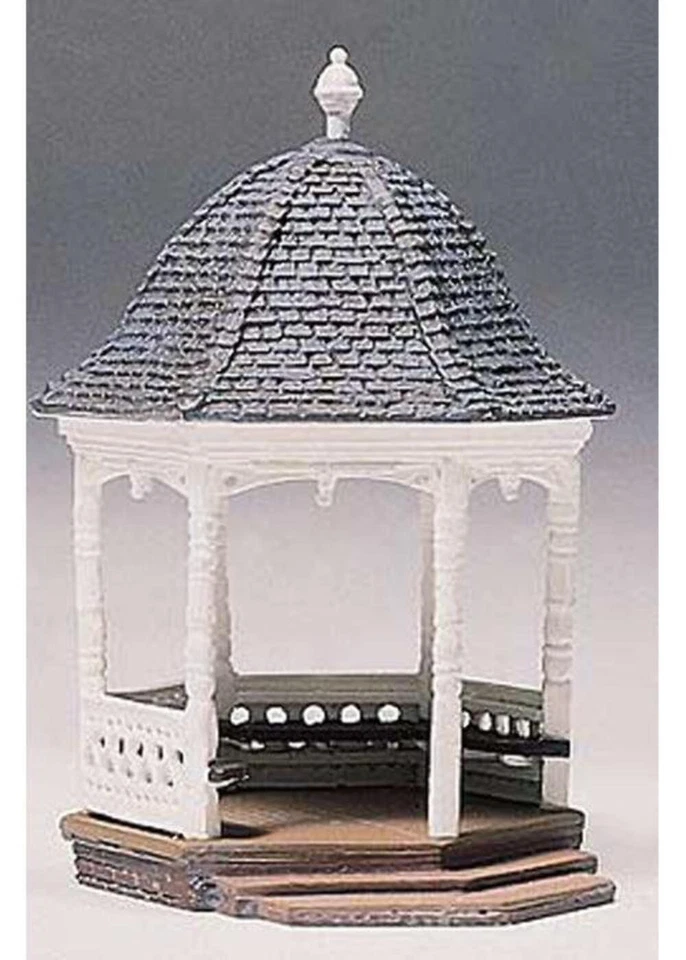 Woodland Scenics 2021 HO Scale Gazebo Building Kit D236