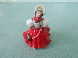 ROYAL DOULTON PORCELAIN CHRISTMAS SKATER MINIATURE LADIES FIGURINE - M220 2005