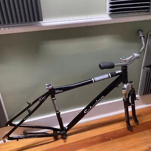 Schwinn Discover City Series Men's 700c " Hybrid Bike MTB Vintage Frame set - Picture 1 of 16