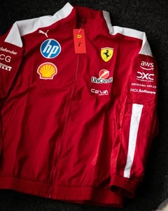 Scuderia Ferrari 2025 Drivers Oversized Jacket T7 - Formula 1, Lewis Hamilton F1 - Picture 1 of 12