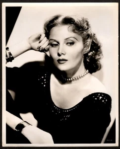 RHONDA FLEMING ORIGINAL 8 x 10 GLOSSY MOVIE STAR PHOTO ca. 1940's --- MSAF - Picture 1 of 1
