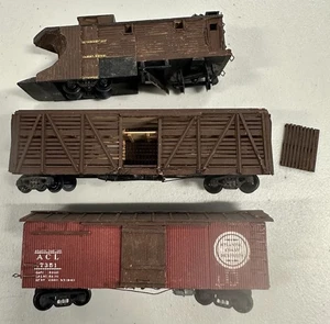 Vintage HO Scale Wood Atlantic Coast Line (ACL) Train Car Boxcar Lot of 3 PARTS - Picture 1 of 10