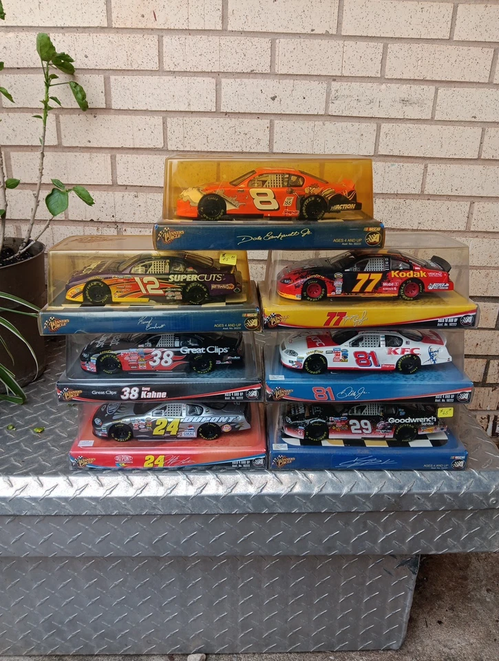 Lote de 7 coches diecast vintage Winners Circle NASCAR Dale Earnhardt Sr Foto 1 de 4