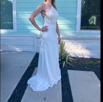 Vestido de Noiva Allure Romance Elegante Branco Creme Marfim Tamanho 8 - Imagem 1 de 4