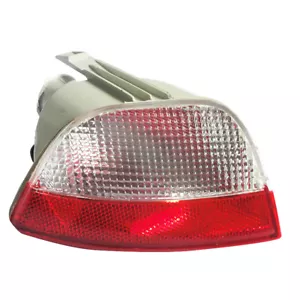 1 pieza lámpara antiniebla trasera lado derecho para Ford Focus 2005-2008 hatchback - Imagen 1 de 2