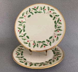 Lenox Dimension Collection Holiday Holly & Berries 2 Dinner Plates Made in USA - Picture 1 of 9