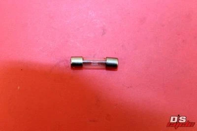 NOS HONDA CB550K CB750F XL70 CB750K  FUSE (7A) PART# 98200-10700 - Image 1 of 4