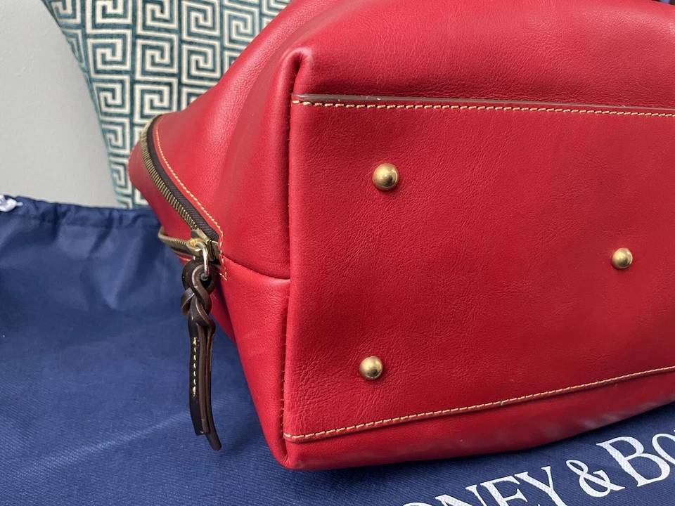 Bolso DOONEY & BOURKE ROJO FLORENTINO BARLOW*NUEVO* ¡¡¡CON ETIQUETAS!!! Venta al por menor $498 Foto 1 de 4