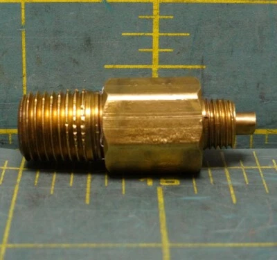 Brass Adapter 1/4" MNPT to 1/4" Tube OD Compression W/ Insert, No Ferrule/ Nut - Image 1 of 4