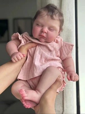 Bambole Reborn Femmina in Silicone Morbido 48CM Neonata Reborn Bambola Bambina - Immagine 1 di 4