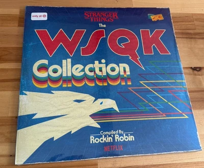 Stranger Things The WSQK Collection Limited  Exclusive Red Color Vinyl LP SEALED Foto 1 de 2