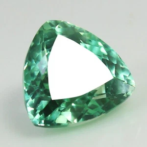 Natural 5.90 Ct Certified MUZO Colombia Green Emerald 10x10 MM Trillion Gemstone - Picture 1 of 6