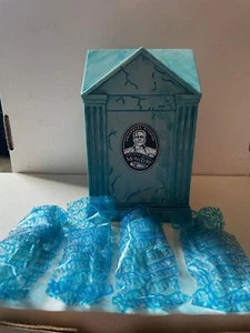 Super 7 Funko Universal Monsters - Monster Crypt (BLUE) ReAction Figures SEALED - Picture 1 of 7