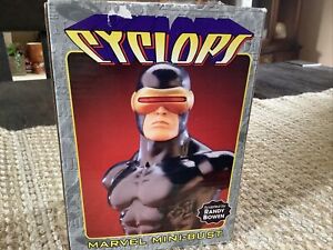 Marvel Cyclops Limited Edition Mini-Bust sculpted by Randy Bowen 1998 #140/3000