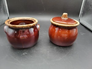 Vintage Hull Ovenproof USA Individual Brown Drip Bean Grease Pots 2 Styles... - Picture 1 of 6
