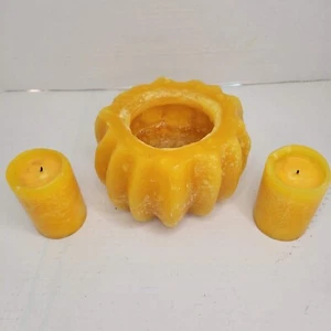 Chesapeake Bay Pumpkin Candle 6” X 4” Single Wick Butterscotch & 2 Small Candles - Picture 1 of 10