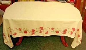 Vintage Sally Breeze Rectangular Tablecloth: 2440mm x 1460m with 6 Napkins - Picture 1 of 11