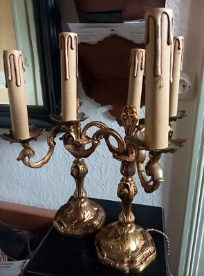 Importante ancienne paire de lampes de table 3 feux en bronze - style Louis XV - Photo 1/4