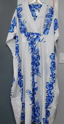 VTG ROYAL CREATIONS WHITE BLUE FLORAL KIMONO KAFTAN MUUMUU HAWAII 70's DRESS OS - Image 1 of 4
