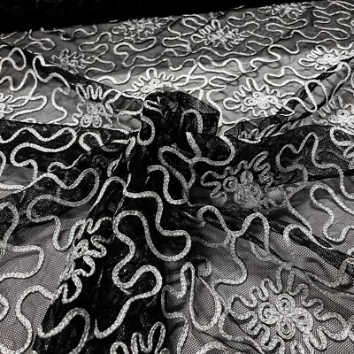 Tüll Schwarz mit Silber Kordelstickerei Karneval Bekleidung Gardine Deko Stoff - Bild 1 von 4