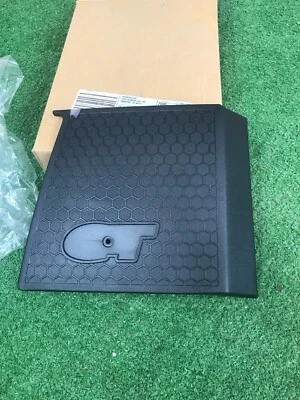 NOS 1999 2004 Ford Mustang Panel de luz trasera de aniversario negro Trim LH Foto 1 de 4