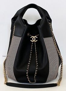 NEW 19P BLACK QUILTED LEATHER & STRIPE CHANEL DRAWSTRING GOLD CHAIN BUCKET BAG