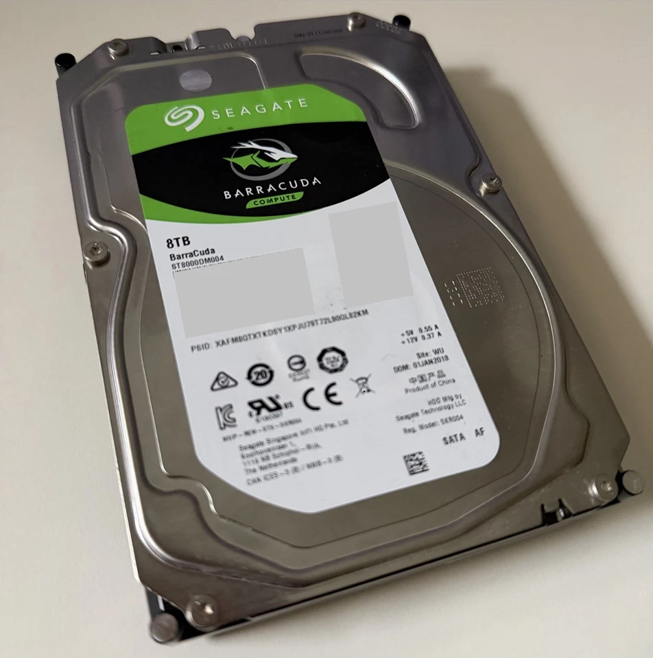 interne HDD Festplatte Seagate BarraCuda Compute 8TB 3.5" SATA 6GB/s Bulk - Bild 1 von 1