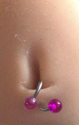 Un anillo para labios vientre espiral torcido brillo UV púrpura acero quirúrgico 14 g 3/8 regalo caliente Foto 1 de 4