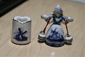 Vintage Blue Delft Girl with Water Buckets and Well - Picture 1 of 10