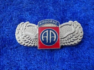 US Pin Badge Abzeichen Crest 82nd Division Airborne Wings - Bild 1 von 2