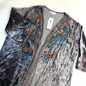 NWT Angel Heart Kimono Cardigan 4X Gray Velvet Floral Embroidered Cottagecore - Picture 1 of 13