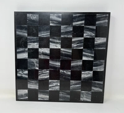 Backgammon y tablero de ajedrez de mármol vintage Foto 1 de 4