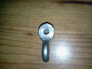 New aircraft shackle P/N MS20115-4 - Picture 1 of 10