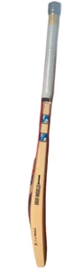ENGLISH WILLOW CRICKET BAT - Picture 1 of 2
