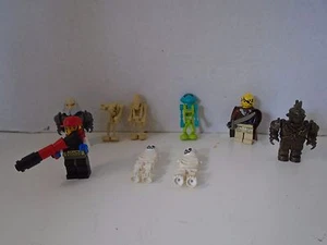 Lego Menge 9 Mini Figuren Skelett Alien ET Knochen - Bild 1 von 5