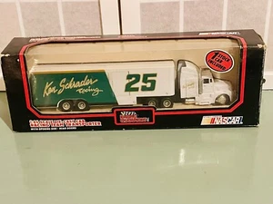 1992 Racing Champions Ken S grader Transporter With Stock Car 1:64 Scale - Picture 1 of 3