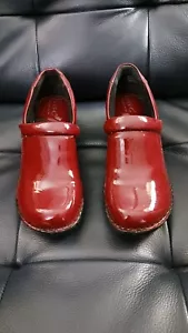 BOC by Born Schuhe Damen 8M/39 bequemer Clog Freizeit rot Patten glänzend Slipper - Bild 1 von 13