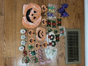 Huge Vintage Estate Lot 35 Sequine Beaded Appliqués Patches Crafts Costume Bling - Picture 1 of 2