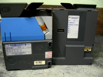 - ADP- Gauselmann-  NRI - Eagle V2 - TOP Münzprüfer für Multis  wie abgebildet - - Bild 1 von 2