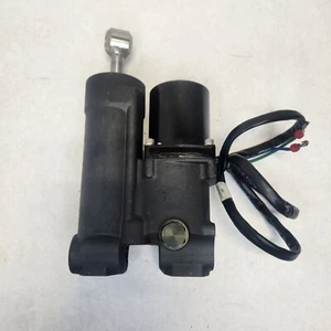 Johnson Evinrude Tilt & Trim Assy 1989-2004 40-50HP 438135  (1676) - Picture 1 of 7