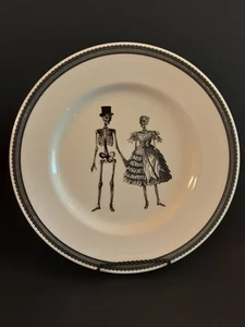 Plato de cena Royal Stafford decoración Halloween esqueleto boda 11" - Imagen 1 de 10