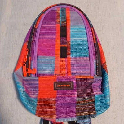 Mini mochila Dakine Cosmo 6,5 L - multicolor nueva sin etiquetas  Foto 1 de 4