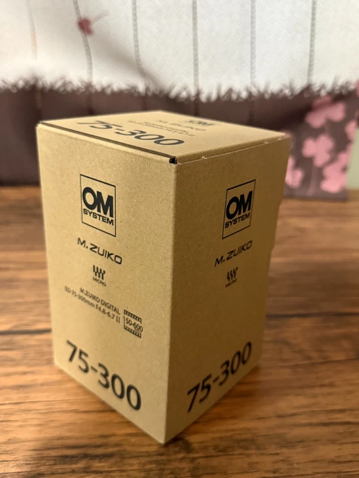 OM SYSTEM OLYMPUS M.ZUIKO DIGITAL ED 75-300mm F4.8-6.7 II - Image 1 of 1